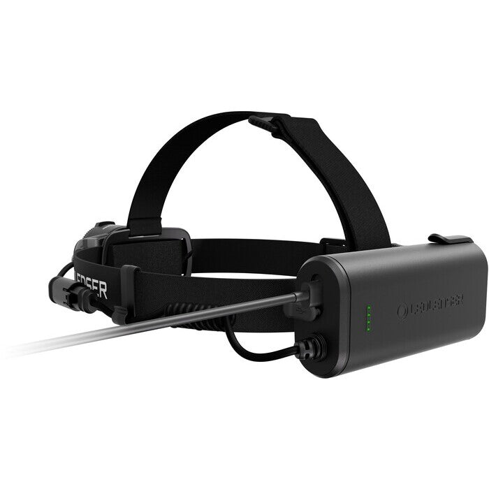 Hodelykt Ledlenser H15R 3000lm - Oppladbar - 35,4Wh - 450m