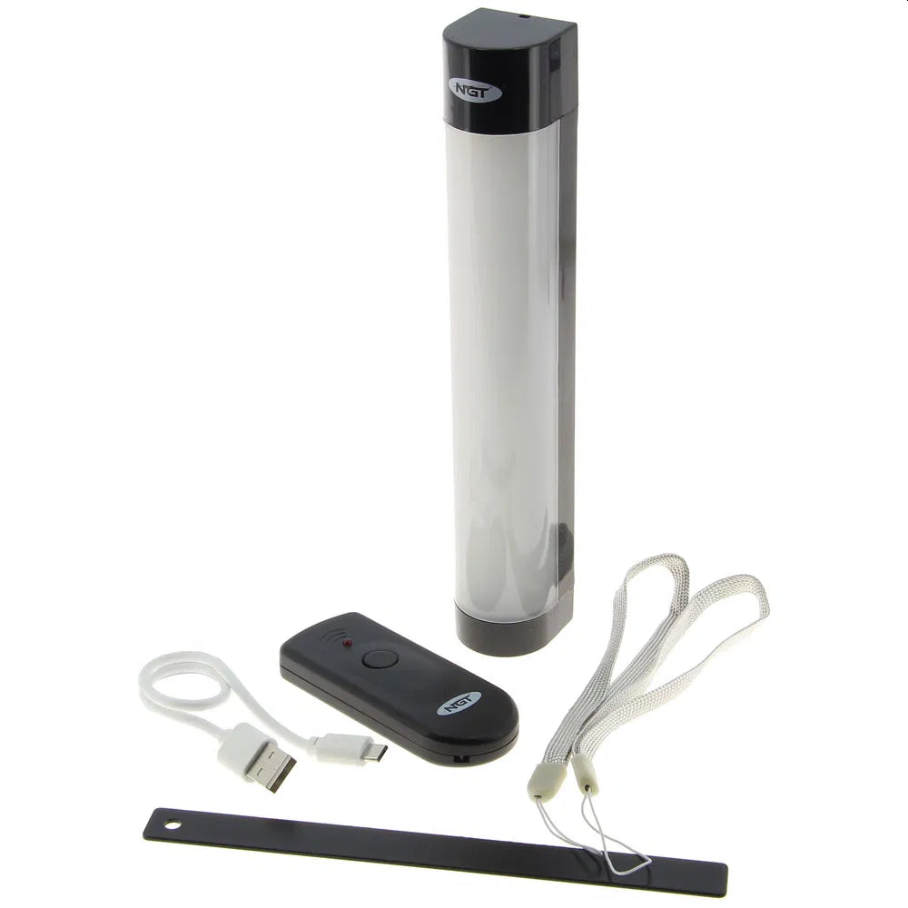 NGT Bivvy Light - Oppladbar Teltlykt - Powerbank - Fjernkontroll - Rødt Nattlys