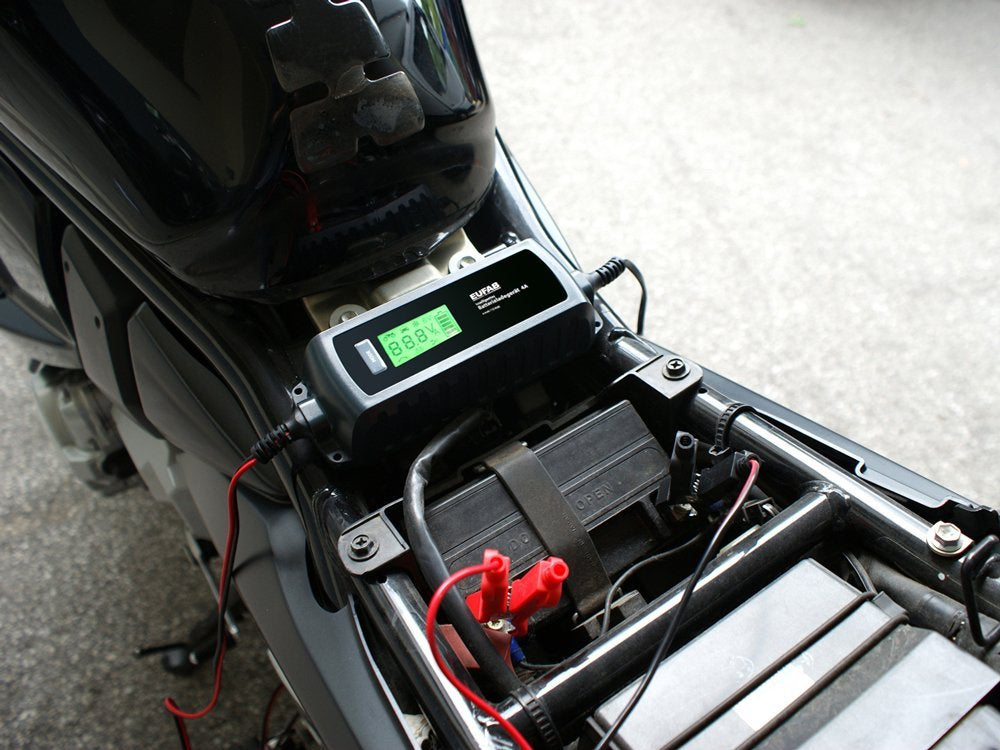 Batterilader Helautomatisk - 6/12V - 4A