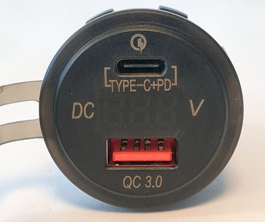 Osean USB Uttak - USB-C PD + QC3.0 - 12/24V - med Voltmeter