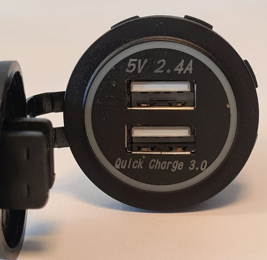 Osean USB Uttak - QC3.0 og 2,4A - 12/24V - Bil Båt Caravan